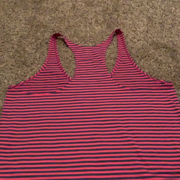 Tank - Picture 3 of 8